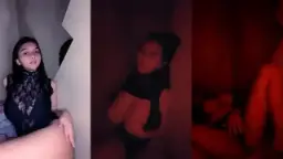 Pink Montok Mengangkang Di Kamar Kunci Mango