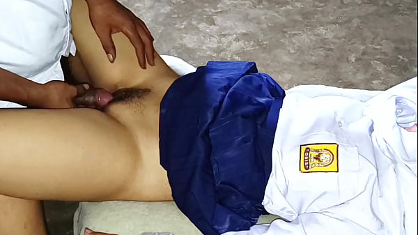 Mahasiswa Indonesia Beraksi Mesra Di Kamar Kos