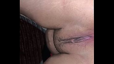 Arab Milf Manis Dengan Memek Sempit, Digencet Habis-habisan