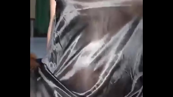 Bokep Indo Ngentot Cewek Toket Gede Mulus, Becek Makin Nikmat.
