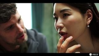 Lucah Idol Asia Ngecesin Precum, Cewek Jepang Dibikin Beku Pas Dimampat Muka