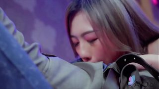 Cewek China Seksi Lin Siyu Lagi Ngewe Sambil Ngentot Gila-gilaan.