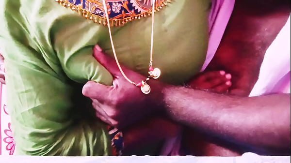 Desi Istri Selingkuh Sambil Ngomong Kotor Telugu Yang Bikin Makin Panas.