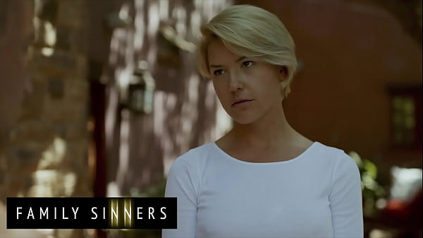 Ibu Tiri Blonde Seksi (kit Mercer) Ngentot Dan Ngewe Anak Tirinya Van Wylde – Suka Sama Keluarga