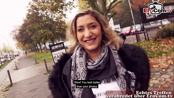 Deutsche Türkin Treibt Es Draußen Auf Der Straße Beim Outdoor-sextreffen