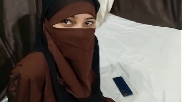 Ngentot Hot Sama Kakak Muslim, Buka Hijab Di Ranjang, Suruh Adik Tiri Ngewe Sampai Puas
