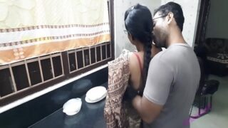 Video Mesum Devar Bhabhi Di Dapur, Bikin Makin Panas.