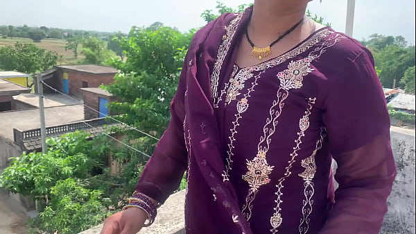 Bhojpuri Desi Bhabhi Kasoor Se Mujhe Apni Chut Aur Badan Ka Pura Maza Diya Hindi Audio