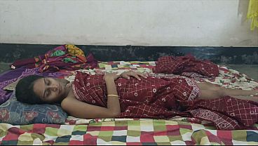 Desi Bhabhi Digauliin Tetangganya Sampai Meringis Kejang