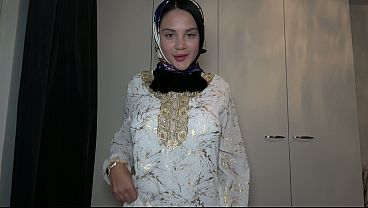 Pov – Ngencengin Adik Tiri Muslimah Berhijab, Romantis Tapi Hot Banget