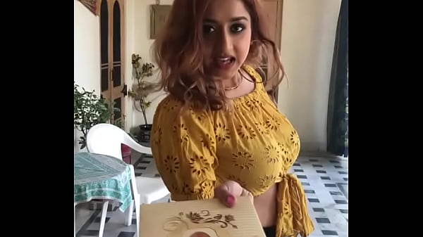 Braless Cewek Desi Seksi, Bikin Makin Liar.