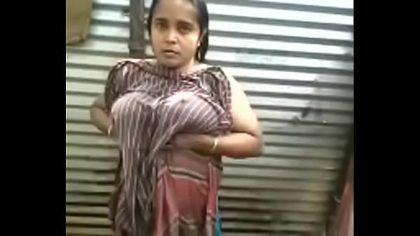 Mamah Montok India Siap Digoyang.