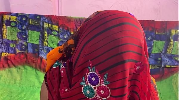 Sasur Ne Apni Bahu Ko Choda Jab Wo Sonay Gayi Thi, Garmi Bhari Raat Mein Desi Indian Hard Sex Fuck Viral Mms Xvideo Hindi Voice.