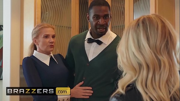 Remaja Ngeces Lihat Kontol Gede – Khloe Kapri, Jax Slayher – Bawa Pulang Si Brondong Nakal – Brazzers