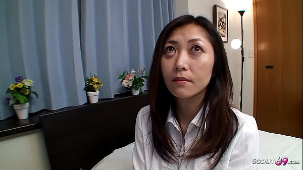 Ibu Tiri Jepang Yang Matang Menggoda Untuk Ngewe Dan Crot Di Dalam Dalam Film Jav Tanpa Sensor.