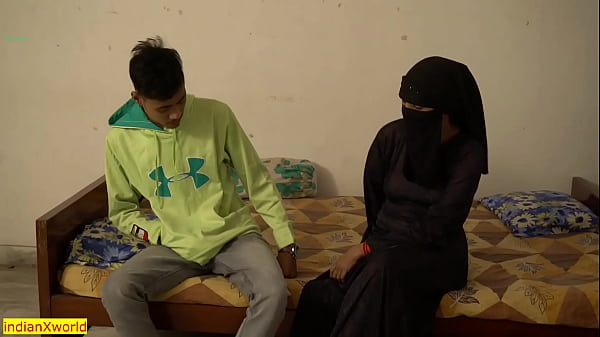 Cewek Jilbab India Selingkuh Sama Temen Suami! Ngen****in Istriku