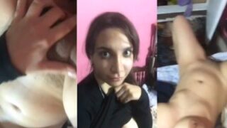 Cewek India Telanjang, Buka Baju, Pamer Tetek Dan Pantatnya Yang Seksi