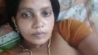 Dada Besar Mallu Aunty Yang Siap Digoyang