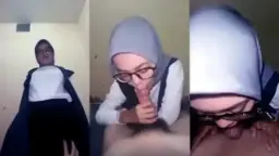 Kena Sepong Tante Hijab Hot Di Hotel, Makin Nikmat Makin Liar.