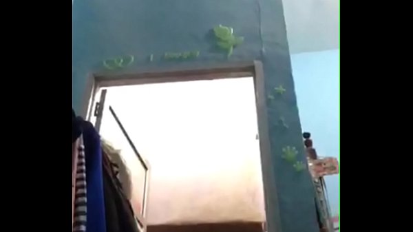Cewek Indo Mandi Di Depan Webcam, Keliatan Basah-basah Bikin Greget
