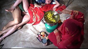 Xxx Ibu Tiri India Desi Ngentot Di Dapur Dengan Omongan Kotor Bahasa Hindi, Ngentot Panas