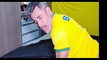 Orang Arab Datang Ke Brazil Dan Memancing Lubang Celana Si Bapak Brazil (teaser)