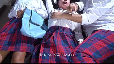 Videonya Abang Tiri Sama Kakak Tiri Dan Adik Tiri Lagi Ngewe Hot Di India