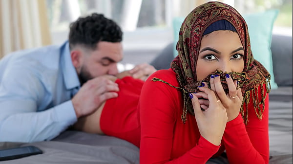 Bokep Stepbro Ajarin Stepsis Hijab Biar Pinter Ranjang Sebelum Nikah – Hijab Panas