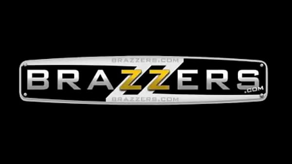 Brazzers, Bintang Bokep Nih, Toket Gede Banget Bikin Makin Pengen