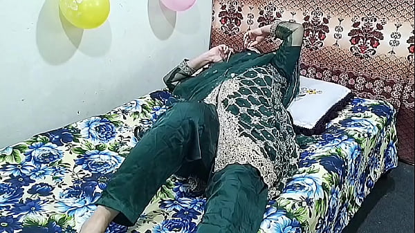 Seorang Istri India Panggil Cowok Muda, Langsung Digebukin Habis-habisan, Suara Hindi Bikin Makin Panas