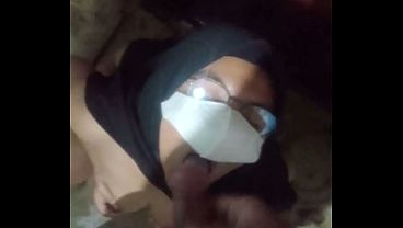 Cewek Indonesia Ngentot Di Kamar Mandi Sambil Nelen Air Kencing Pas Lagi Mandi