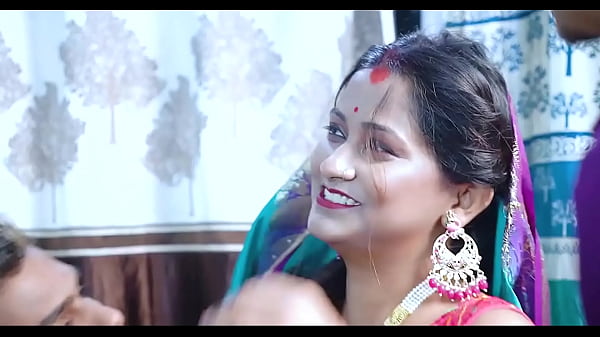 Real Sex – Bhabhi India Ngentot Lembut Sama Suami Pake Sari, Suara Hot Hindi